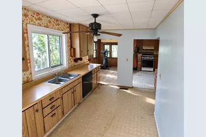120 E Blair Street, Hastings, MI 49058 - Photo 3