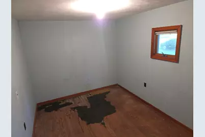 120 E Blair Street, Hastings, MI 49058 - Photo 5