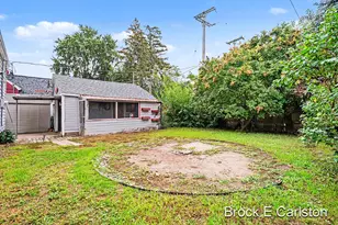 2996 Roosevelt Rd, Roosevelt Park, MI 49441 - Photo 35