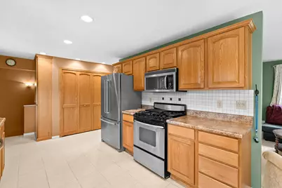 201 Woodrow Avenue S, Battle Creek, MI 49015 - Photo 11