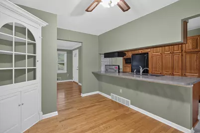 2400 Smiley Way, Jackson, MI 49203 - Photo 9