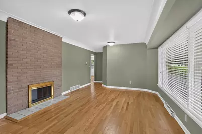 2400 Smiley Way, Jackson, MI 49203 - Photo 5