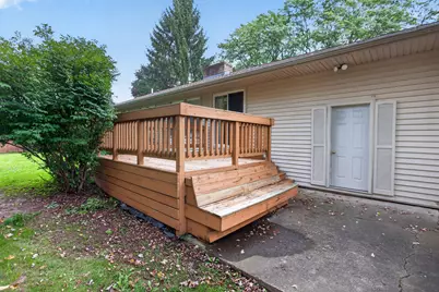2400 Smiley Way, Jackson, MI 49203 - Photo 35