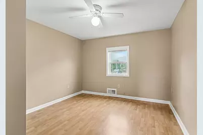 5670 Trailer Park Drive, Jackson, MI 49201 - Photo 9