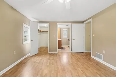 5670 Trailer Park Drive, Jackson, MI 49201 - Photo 11