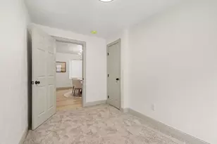 437 Woodlawn St SE, Grand Rapids, MI 49507 - Photo 15