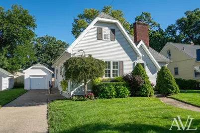 905 N Ottillia Street SE, Grand Rapids, MI 49507 - Photo 3