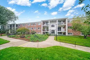 806 W Michigan Ave, Jackson, MI 49202 - Photo 1