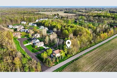 8655 Heron Court, Watervliet, MI 49098 - Photo 9