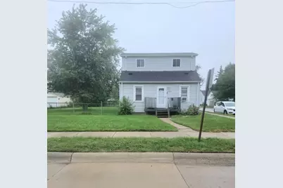 13995 Hendricks Avenue, Warren, MI 48089 - Photo 1