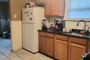 13995 Hendricks Ave, Warren, MI 48089 - Photo 5