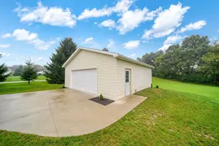 1239 Breezy Ln, Jackson, MI 49201 - Photo 43
