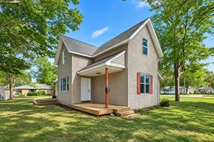 2184 Mann St, Muskegon, MI 49441 - Photo 1