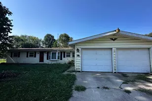 69638 Eisenhower Rd, Sturgis, MI 49091 - Photo 1