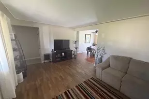 211 Leland Pl, Lansing, MI 48917 - Photo 5