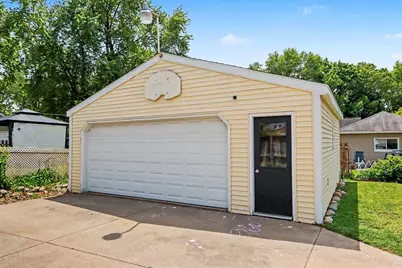 330 N Riverview Drive, Parchment, MI 49004 - Photo 23