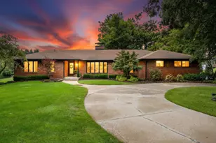 2305 Leffingwell Ave NE, Grand Rapids, MI 49525 - Photo 1