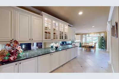 32576 Sanctuary Court, Farmington Hills, MI 48336 - Photo 9