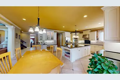 32576 Sanctuary Court, Farmington Hills, MI 48336 - Photo 11