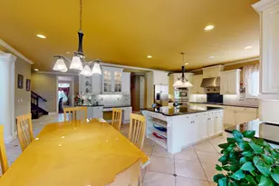 32576 Sanctuary Ct, Farmington Hills, MI 48336 - Photo 11