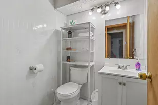217 Evelyn Ave, Kalamazoo, MI 49001 - Photo 17