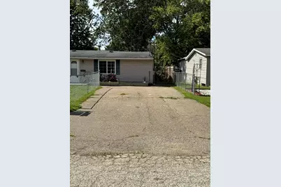 819 S Prospect Court, Watervliet, MI 49098 - Photo 5