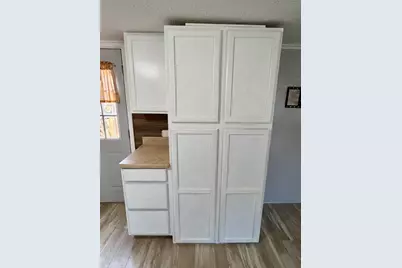 819 S Prospect Court, Watervliet, MI 49098 - Photo 15