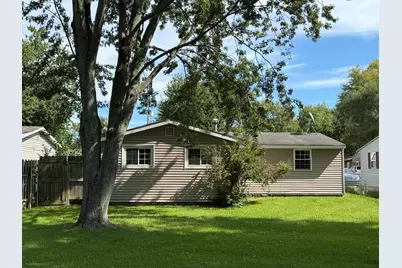 819 S Prospect Court, Watervliet, MI 49098 - Photo 3