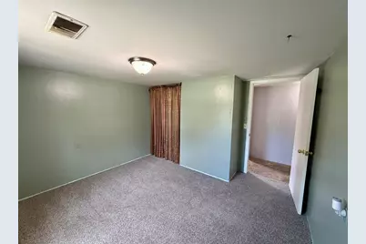 819 S Prospect Court, Watervliet, MI 49098 - Photo 21
