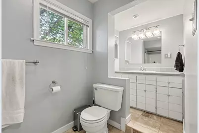 2020 Lafayette Avenue NE, Grand Rapids, MI 49505 - Photo 11