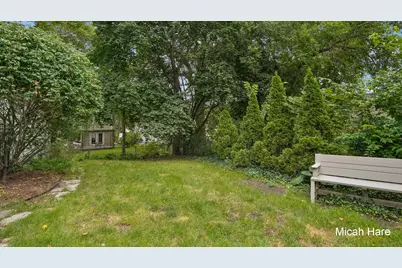 1340 Giddings Avenue SE, Grand Rapids, MI 49506 - Photo 41