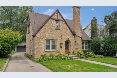 1340 Giddings Avenue SE, Grand Rapids, MI 49506 - Photo 1