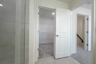 25552 Tolstoy Trl, Novi, MI 48375 - Photo 15