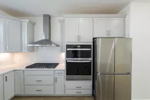 25552 Tolstoy Trl, Novi, MI 48375 - Photo 7