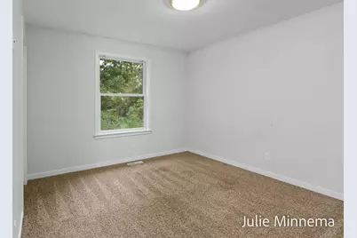 13445 Hidden Creek Court, Grand Haven, MI 49417 - Photo 15