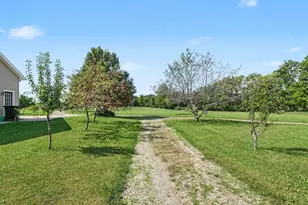 5443 Combs Rd, North Adams, MI 49262 - Photo 47