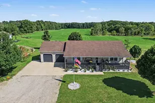 5443 Combs Rd, North Adams, MI 49262 - Photo 1
