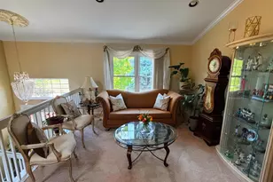 558 Thornhill Ct, Belleville, MI 48111 - Photo 11