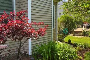 558 Thornhill Ct, Belleville, MI 48111 - Photo 17