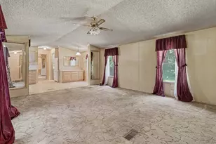 11385 Wildwood Dr, Marshall, MI 49068 - Photo 3