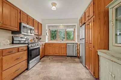3114 Maple Villa Drive SE, Grand Rapids, MI 49508 - Photo 3