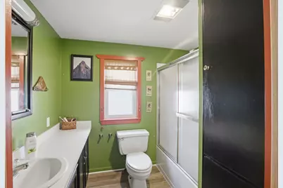 413 N 6th Street, Grand Haven, MI 49417 - Photo 9