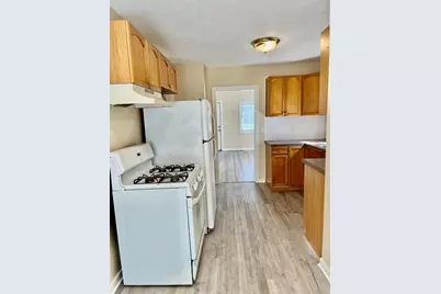 2025 De Hoop Avenue SW, Wyoming, MI 49509 - Photo 5