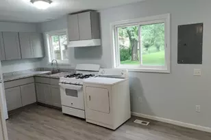 1131 Rambling Rd, Ypsilanti, MI 48198 - Photo 3