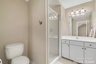 4260 S Oak Pointe Ct NE, Grand Rapids, MI 49525 - Photo 31