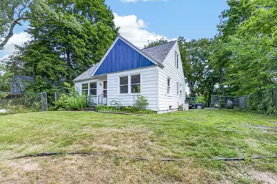 1202 Pinehurst Boulevard, Kalamazoo, MI 49006 - Photo 5