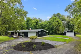 15871 Lakeside Rd, Union Pier, MI 49129 - Photo 25