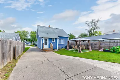 128 Burt Street SE, Wyoming, MI 49548 - Photo 35