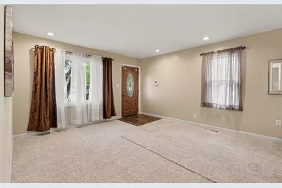 6148 N Globe Street, Westland, MI 48185 - Photo 3