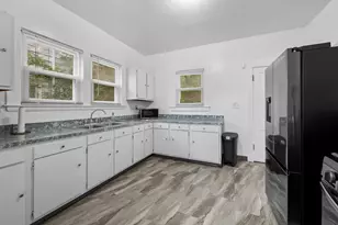 123 Puritan Ave, Highland Park, MI 48203 - Photo 17